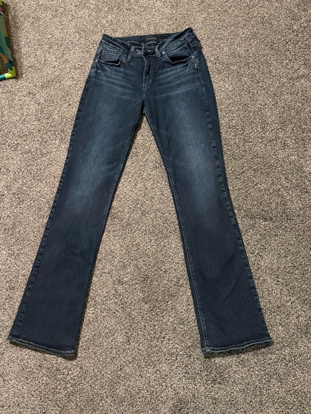 Silver Jeans Women's Jeans - Dark Indigo Blue 30 x 33 Suki Slim Boot